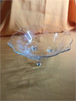 Etched glass wheat pattern bowl