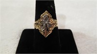 14K GOLD LADIES RING WITH DIAMONDS AND