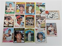 (14) Carl Yastrzemski Baseball Cards