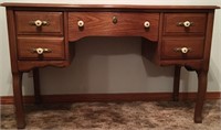 Great Oak Vanity Table