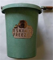 Vintage Eskimo 4 Quart Ice Cream Freezer
