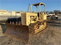 IH Track Dozer