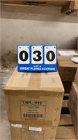 1 Case Tuxton 9-1/2" Oval Platters