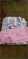 Approx full sized bedspread & pink throw