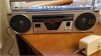 Toshiba radio and cassette player