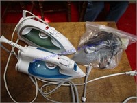 CLOTHES IRONS