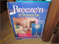 Breeze'n 16" Pedestal Fan