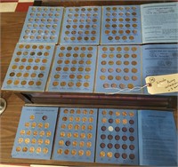 177 old Lincoln pennies & 3 collector books