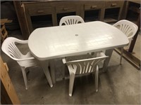 Plastic Patio Table And 4 Chairs