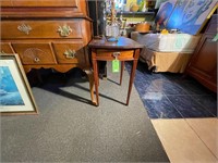 Mahogany  Pembroke Drop Side Table