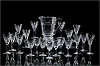 TWENTY WATERFORD SHERRY & LIQUEUR GLASSES
