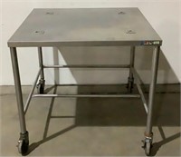 FMI Rolling Stainless Table