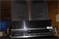8 TRACK AM/FM TURNTABLE STEREO