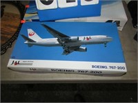 BOEING 767-200 -DIY MODEL