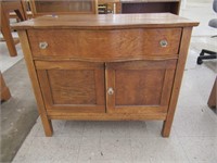 Large Multi Consignor Furniture and Collectibles Auction