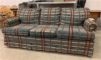 Very Clean 3 Seater Sofa