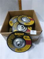 NEW DeWalt Grinding Discs 7"x1/8"x5/8" - qty 10