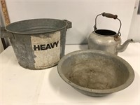 Galvanized 13” tub. Basin and kettle (no lid)