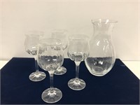 Glass wine set