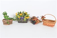 Floral Arrangements & Baskets