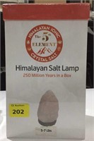 5-7lb white Himalayan salt lamp