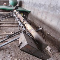 HYD. FERTILIZER AUGER  17