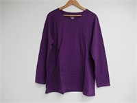 Just My Size Women's 2XL Long Sleeved Crew Neck,