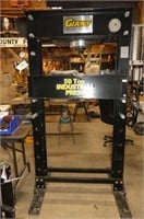 Giant 50 Ton Pneumatic Shop Press