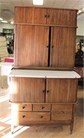Oak tippiecanoe kitchen cabinet