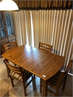 Dinning Room Table & 4 Chairs
