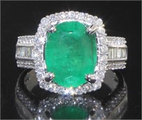 14kt Gold Oval Natural 3.80 ct Emerald/Diam Ring