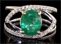 14kt Gold 2.75 ct Oval Emerald & Diamond Ring