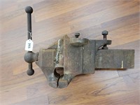 Reed Mfg. Co. Bench Vise