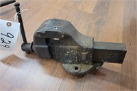 The Columbian 3" Bench Vise
