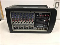 Peavey XR 8300 series powered mixer