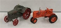 2x- Case Antique Tractors 1/16 VAC