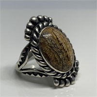 STERLING SILVER CABOCHON STONE RING