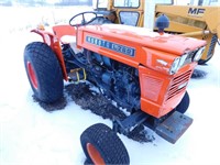 KUBOTA L260 DIESEL COMPACT TRACTOR 2 WD, HOURS