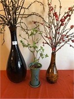 3 Vases / Artificial Plants