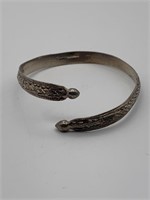 Fine Vtg Sterling Navajo Cuff Bracelet