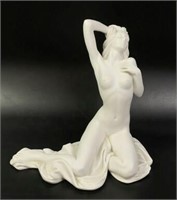 Vittoria Collection Lady Sculpture
