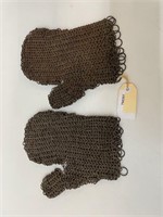 PAIR OF CHAINMAIL GLOVES AND THROAT GUARD