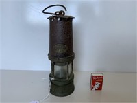 VINTAGE LAMP WITH BRASS "M"