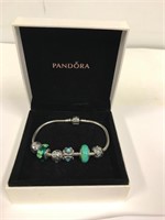 Pandora bracelet. New unused