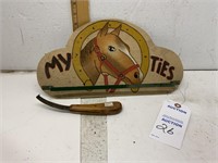 HOOF TOOL, AND PLAQUE TO HANG TIES