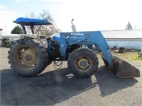 Ford 5610 Tractor w/7410 Loader