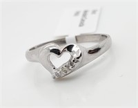 $1200 10K  Heart Shape Ring With Diamond(0.04ct) R