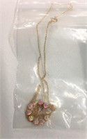 10K Gold Necklace w/Opal Pendant