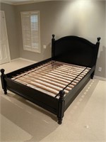 Queen Size Bed with Twin Trundle