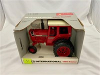 1991 International 1566 Tractor